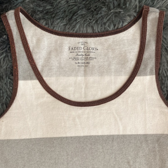 Grey striped ribbed tank top - Picture 5 of 17